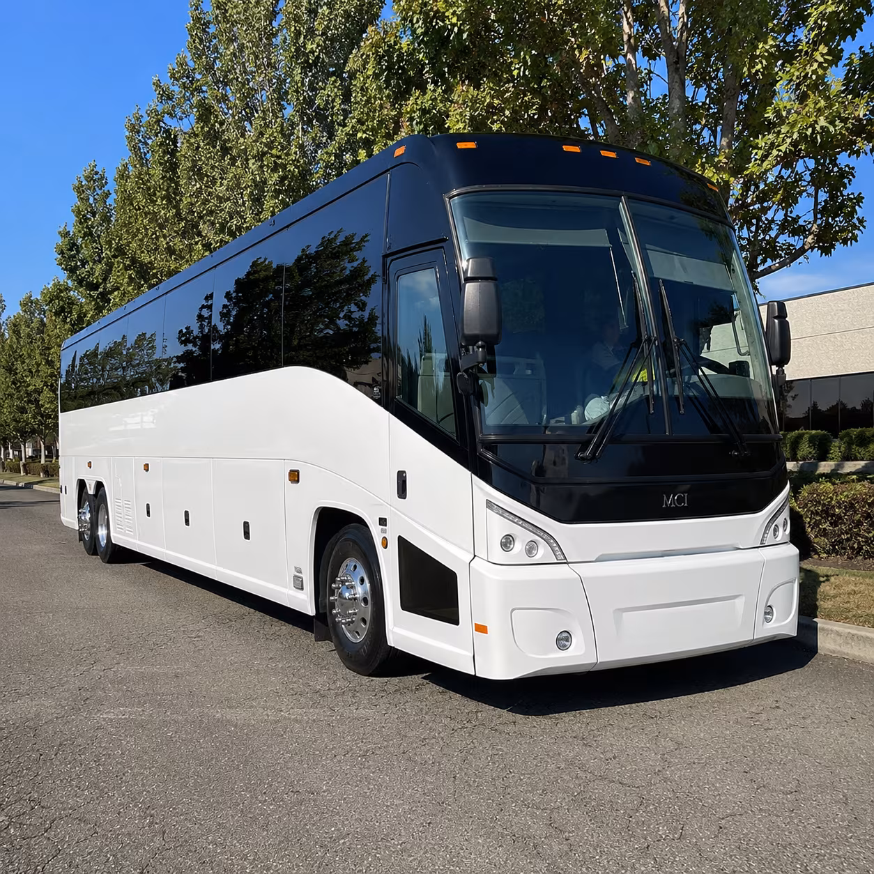 40-56 Passenger Charter Bus Exterior