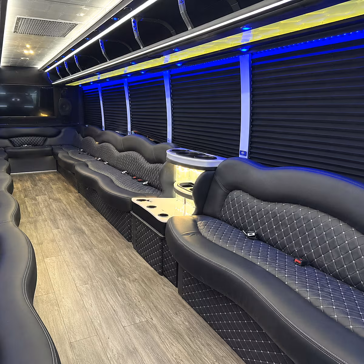 Raleigh Birthday, Sweet 16, & Quinceañera Transportation group transportation
