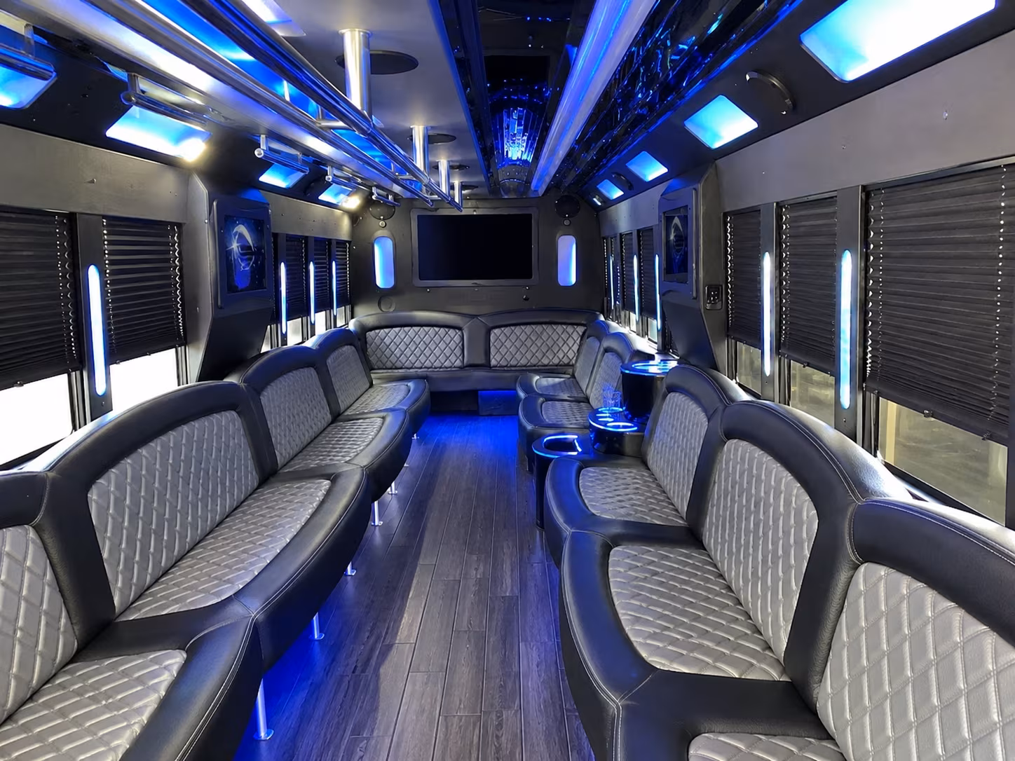 Raleigh Winery Tour & Pub Crawl Transportation party bus exterior